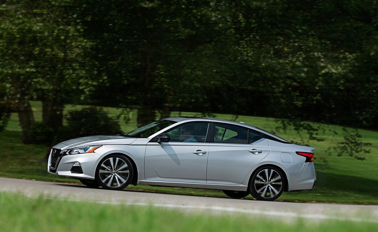 Typical Altima Nissan Altima – Review, Specs, Pricing, Features, Videos and More ...