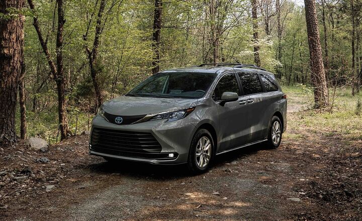 Toyota Sienna - Review, Specs, Pricing, Features, Videos and More