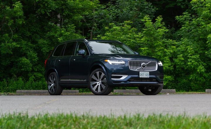 Volvo XC90 – Review, Specs, Pricing, Features, Videos and More