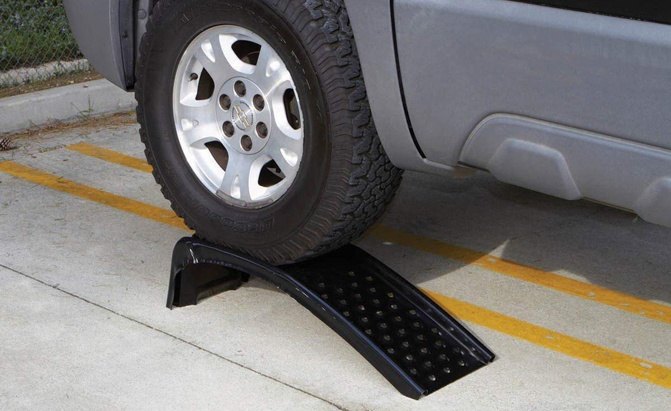 The Best Car Ramps | AutoGuide.com