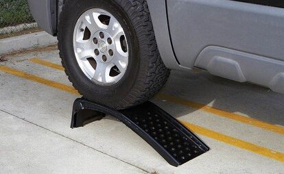The Best Car Ramps | AutoGuide.com