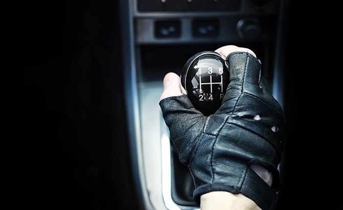 Gents Leather Driving Gloves | Fashion Friendly Gents Leather Driving Gloves | Fashion Friendly