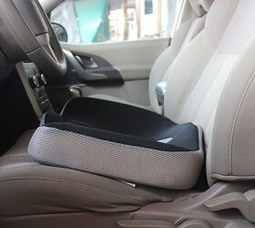 https://cdn-fastly.autoguide.com/media/2023/07/04/13463848/top-5-best-car-seat-cushions.jpg?size=720x845&nocrop=1