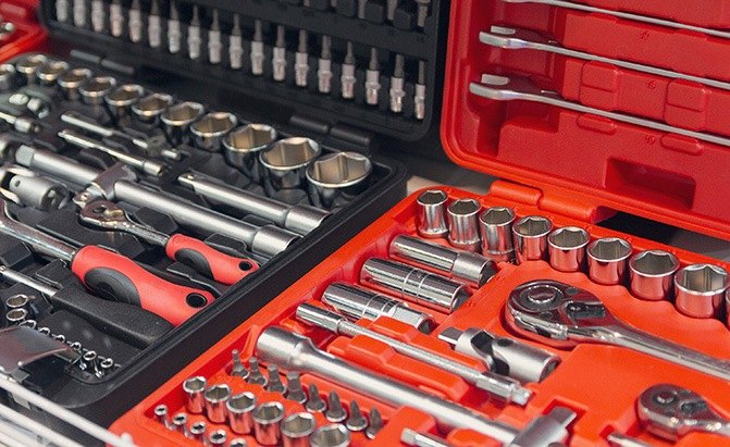 Top 5 Best Socket Sets | AutoGuide.com