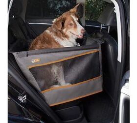 Top 10 Best Dog Car Seats | AutoGuide.com