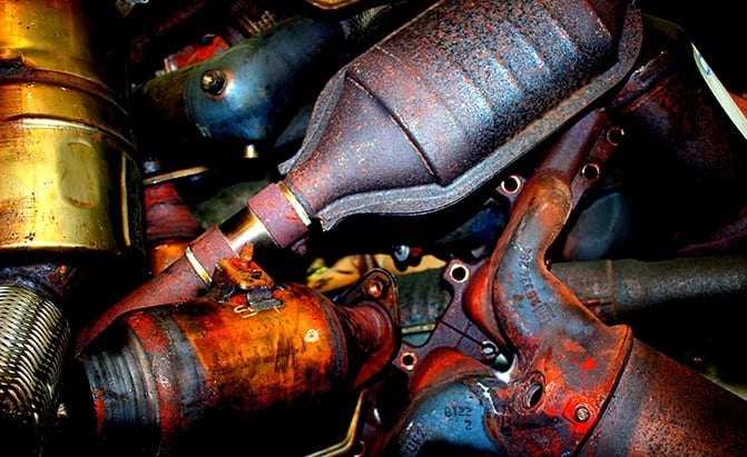 the best catalytic converter cleaners to help clean up your ride