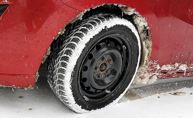 The Best Snow Tires and Why You Absolutely Need Them