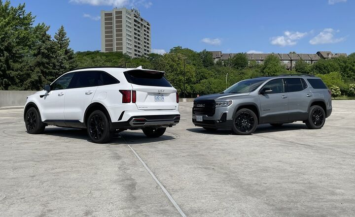 2023 gmc acadia vs 2023 kia sorento comparison