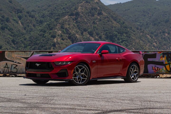 Ford Mustang - Review, Specs, Pricing, Features, Videos and More ...
