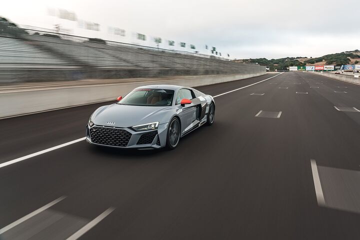 Gallery - Audi R8 Takes Its Last Laps | AutoGuide.com