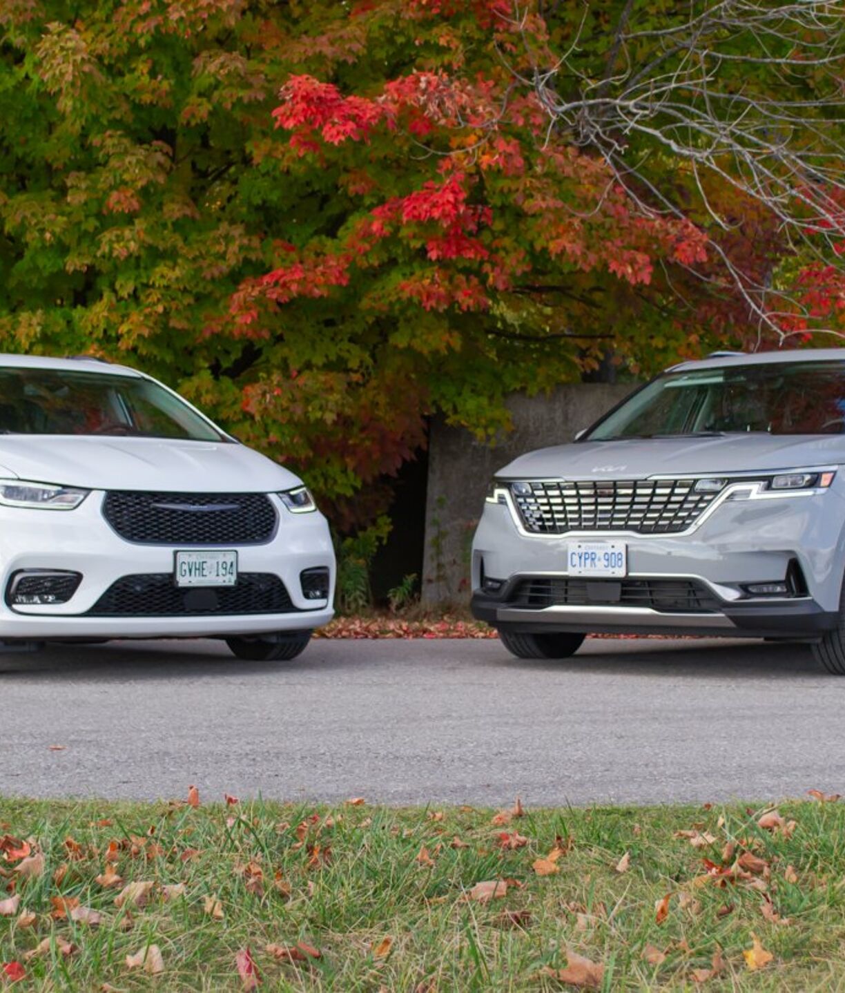 Kia Carnival Vs Chrysler Pacifica Comparison AutoGuide.com