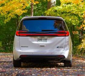 Kia Carnival Vs Chrysler Pacifica Comparison  AutoGuide.com