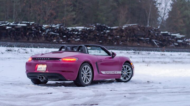 33 Photos of the Porsche 718 Boxster Style Edition Playing in the Snow