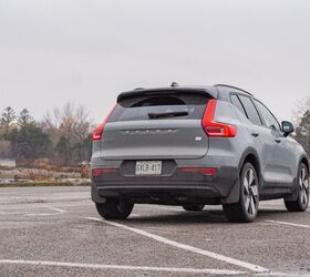 2024 Volvo XC40 Recharge Single Motor Review: Ideal Serving Size ...