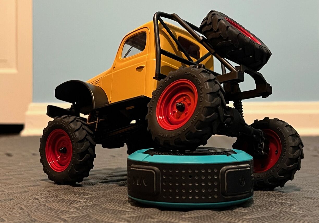 FMS FCX24 RTR Power Wagon 1/24 Scale RC Rock Crawler Review | AutoGuide.com