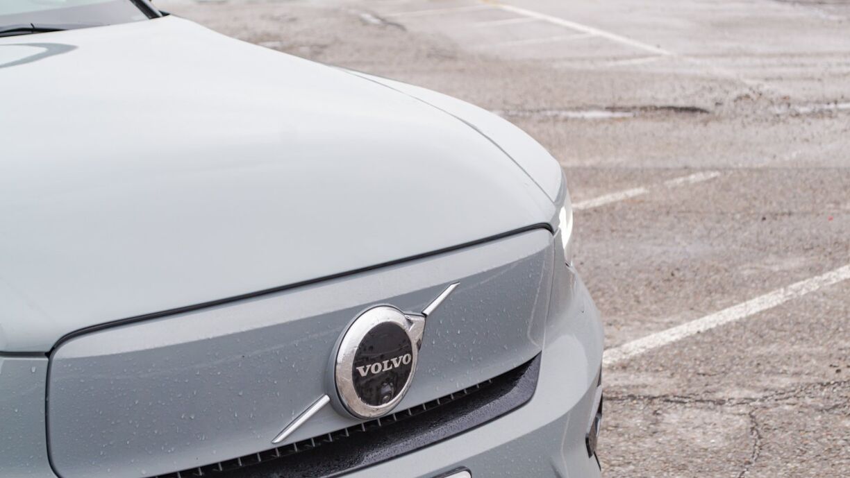 41 Photos of Volvo's First Rear-Drive Car This Century | AutoGuide.com