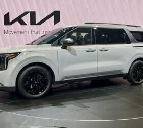 Kia Carnival – Review, Specs, Pricing, Features, Videos and More 