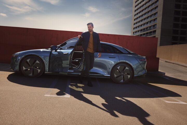 lucid air now priced from 71 400 comes with home charger allowance