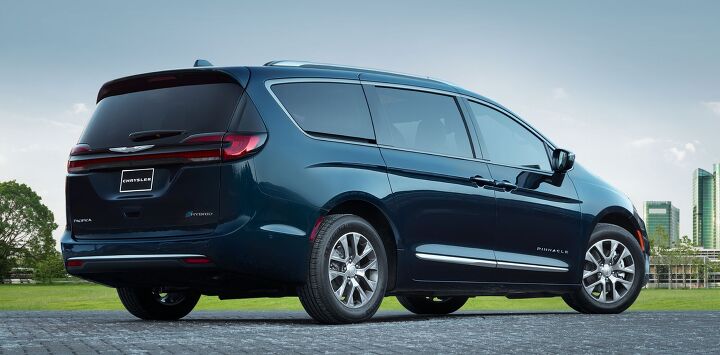 the 17 best 0 apr deals right now, 2023 Chrysler Pacifica Plug in Hybrid