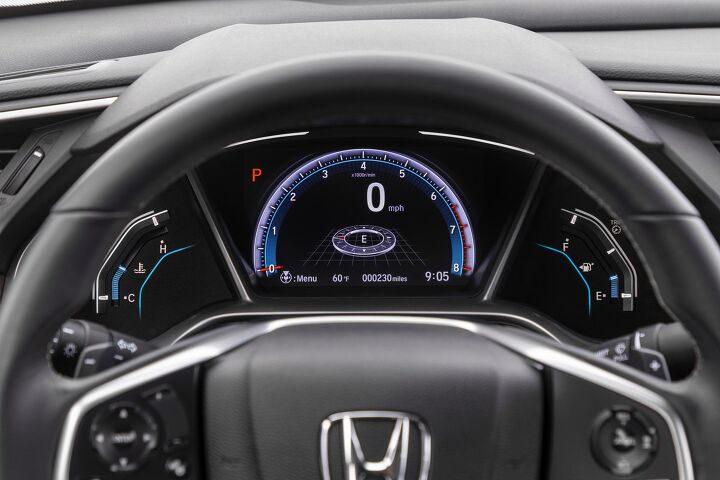 Digital gauge cluster on the 2019 Honda Civic Sedan Touring