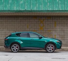 3 Reasons the Alfa Romeo is a Smart Small SUV Choice