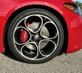 28 photos that prove alfa romeos look best in red