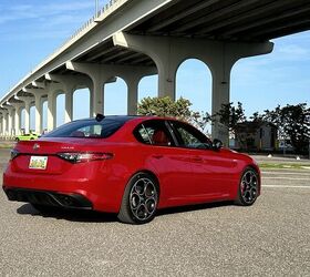 28 photos that prove alfa romeos look best in red