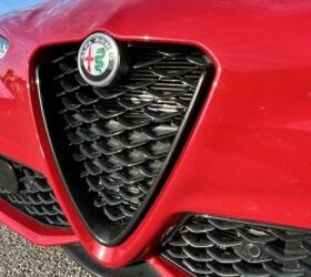 28 photos that prove alfa romeos look best in red