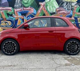 The new 2024 Fiat 500e keeps the same gernal shape of all Fiat 500s before it. 