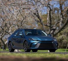 The 2025 Camry now has a Prius-like face. Image credit: Toyota