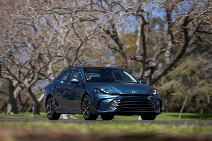 The 2025 Camry now has a Prius-like face. Image credit: Toyota