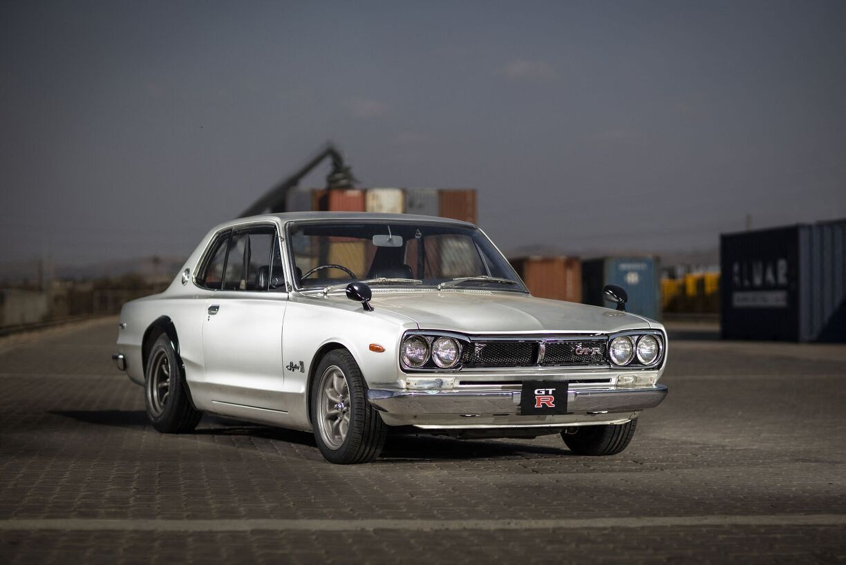Nissan Gt R R2000 A Quick History Of The Nissan GT-R | AutoGuide.com