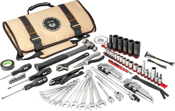 What Tools Do I Need For Off Roading? | AutoGuide.com