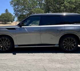 The 2025 Infiniti QX80 is more than 17 feet long. Image Credit: Lee Bailie