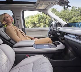 Now you too can sleep in your luxury SUV. Image credit: Lincoln