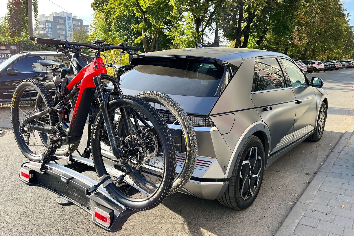 How To Choose The Right Bike Rack For Your Car | AutoGuide.com