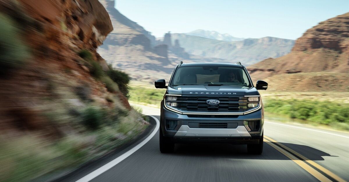 Ford Recalls 548,463 SUVs for Dangerous Chrome