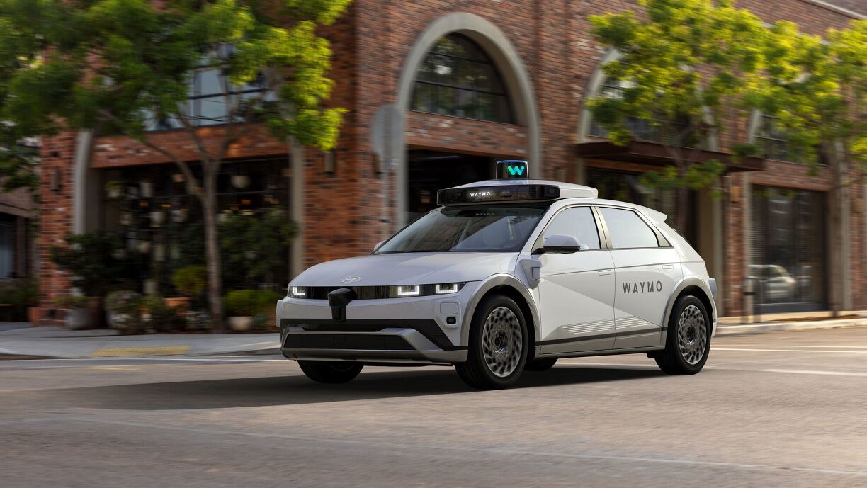 Hyundai And Waymo Announce Autonomous Partnership | AutoGuide.com