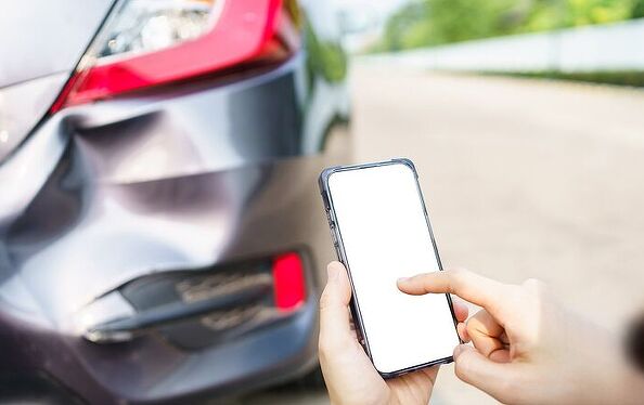 What To Do After A Car Crash | AutoGuide.com