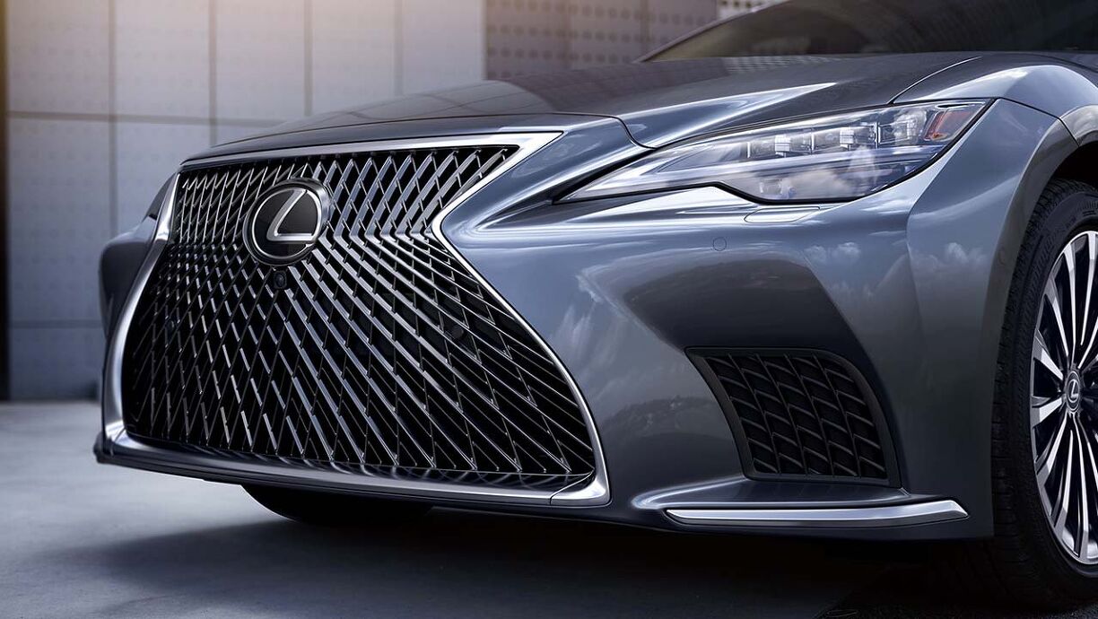 Lexus Ls5 2025 Lexus LS 500 and LS 500h: All The Details | AutoGuide.com