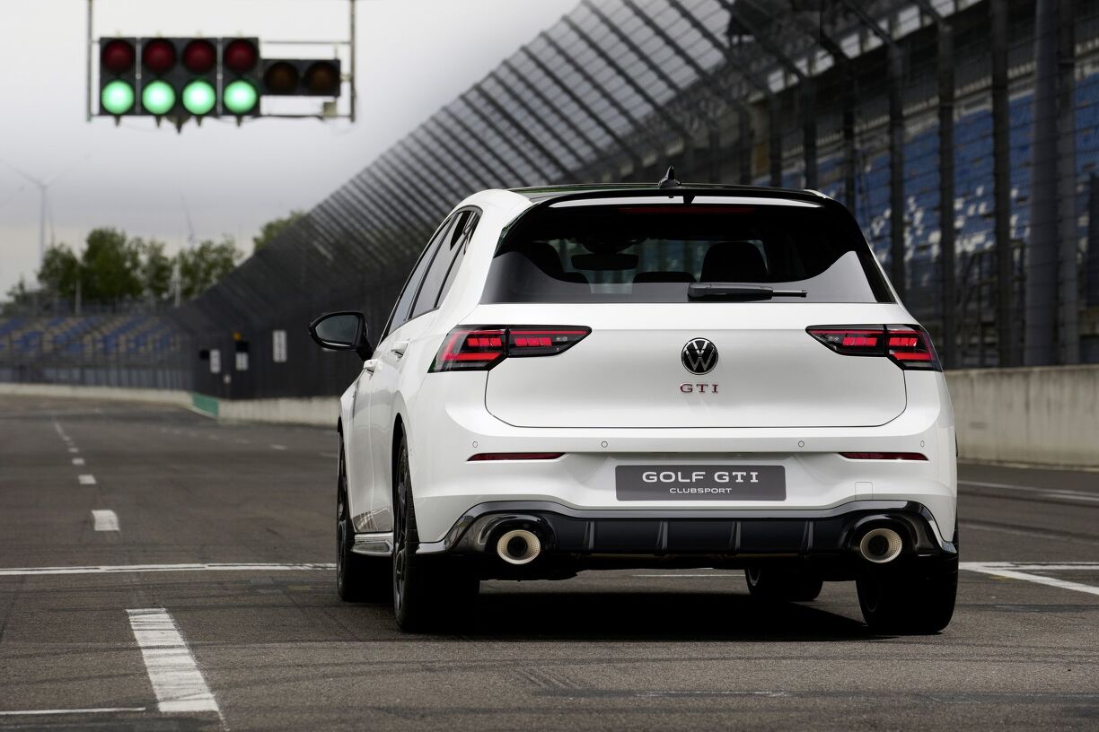 Volkswagen Details Golf R and GTI For North America | AutoGuide.com