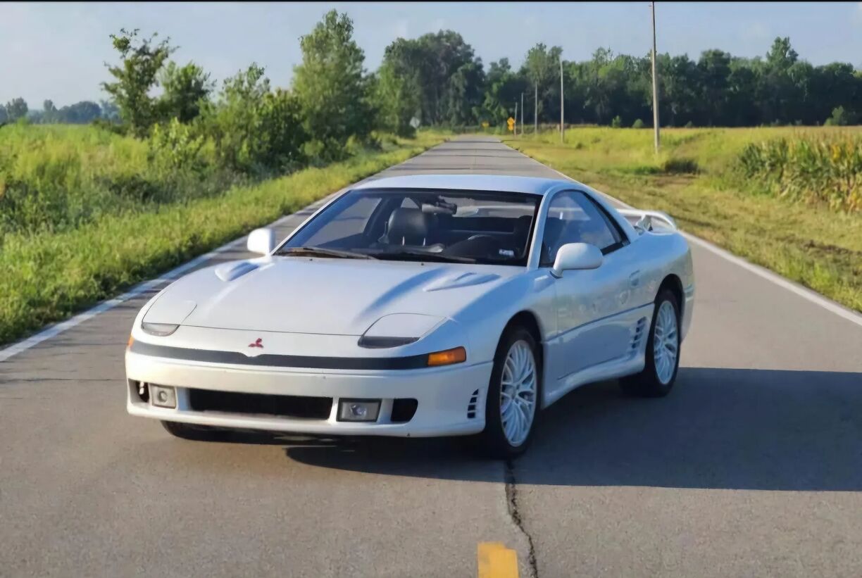 3000gt Auto 1992 Mitsubishi 3000GT SL For Sale | AutoGuide.com