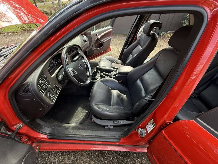 This Saab 9-3 Aero SportCombi Was A Record-Breaker-Now It's A Steal At Just $10K This Saab 9-3 Aero SportCombi Was A Record-Breaker-Now It's A Steal At Just $10K