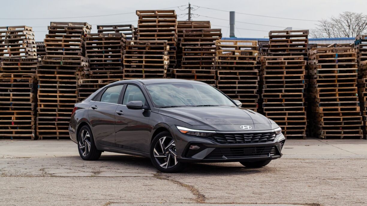 Hyundai Recalls 54,337 Elantra Hybrids | AutoGuide.com