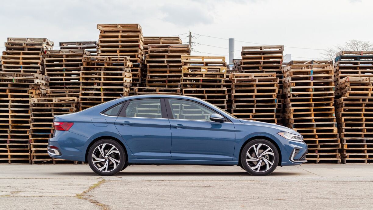 Compact Auto Best Compact Car: 8 Car Mega Comparison | AutoGuide.com