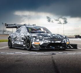 ford hopes to set pikes peak record with super mustang mach e