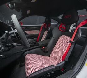 1 of 1 canadian porsche 911 gt3 rs is being auctioned off for charity