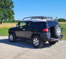 2007 Toyota FJ Cruiser For Sale | AutoGuide.com