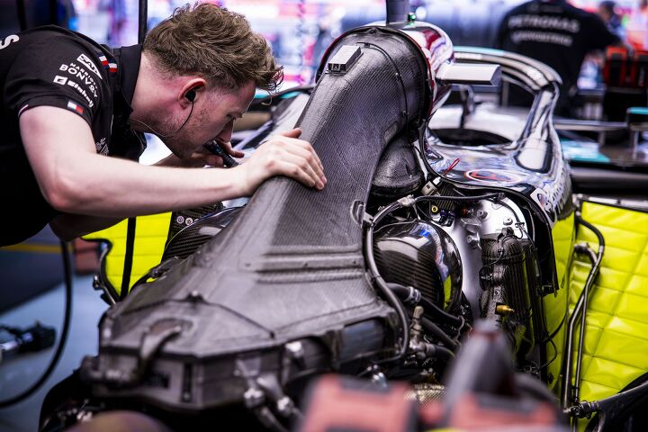 So Is F1 Going Back To V8s Or What? | AutoGuide.com