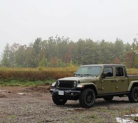 2025 Jeep Gladiator Off-Roading Gallery | AutoGuide.com